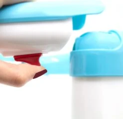 Babyjem Easy Turquoise Anti-slip Badring 751 -Winkel Voor Babyproducten 1200x1167 11