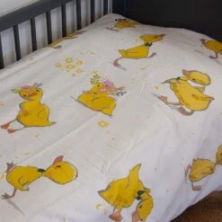 Decoware® Ledikant Dekbedovertrek Eendjes - Katoen Renforce - 100x135 Cm - 40x60 Cm -Winkel Voor Babyproducten 1200x1200 1039