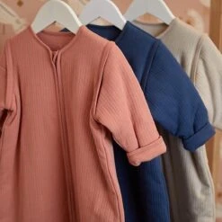 Jollein Baby Baby Winterslaapzak Met Afritsbare Mouw 90cm Basic Stripe - Rosewood 20 Jollein Baby Baby Winterslaapzak Met Afritsbare Mouw 90cm Basic Stripe - Rosewood -Winkel Voor Babyproducten 1200x1200 1052