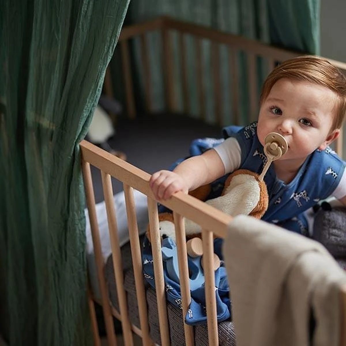 Jollein Baby Klamboe Vintage 245cm - Ash Green 8 Jollein Baby Klamboe Vintage 245cm - Ash Green - Afbeelding 6