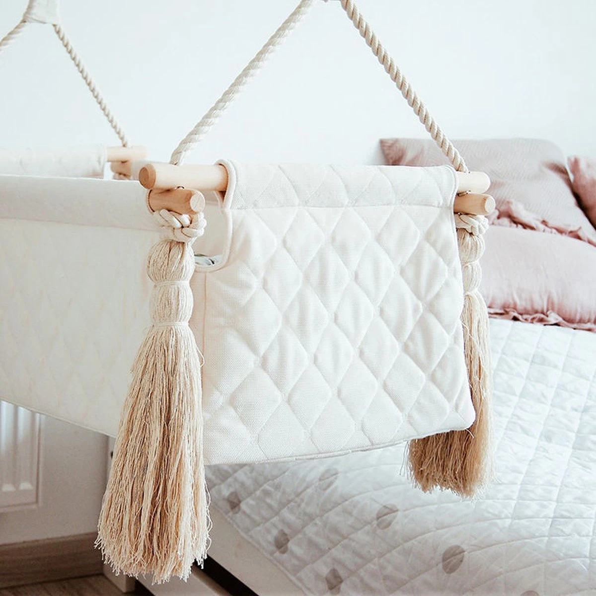 Hangwieg - Baby Schommelwieg Off-White - Newborn Baby Kribbe - Inclusief Bevestigingsmaterialen En Matras Op Maat! 4 Hangwieg - Baby Schommelwieg Off-White - Newborn Baby Kribbe - Inclusief Bevestigingsmaterialen En Matras Op Maat! - Afbeelding 2