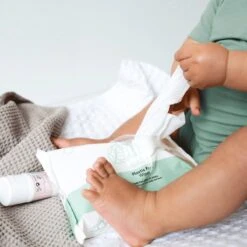 Naïf Plasticvrije Billendoekjes - Voordeelverpakking - 16 X 54 Doekjes - Met Natuurlijke Ingrediënten -Winkel Voor Babyproducten 1200x1200 140