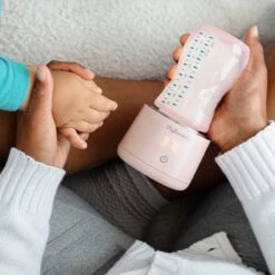 MyBambini's Bottle Warmer Pro™ - Draagbare Baby Flessenwarmer Voor Onderweg - Roze - Geschikt Voor AVENT Philips, Chicco & Dodie 19 MyBambini's Bottle Warmer Pro™ - Draagbare Baby Flessenwarmer Voor Onderweg - Roze - Geschikt Voor AVENT Philips, Chicco & Dodie -Winkel Voor Babyproducten 1200x1200 1786