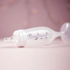 Babyfles Champagneglas - BPA Vrij - 140ml -Winkel Voor Babyproducten 1200x1200 1909