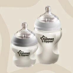 Tommee Tippee Closer To Nature - Flessen Starterpakket Voor Pasgeboren Baby's - Tepelspenen Met Anti-koliek Ventiel - Gemengde Maten - Multi -Winkel Voor Babyproducten 1200x1200 1945