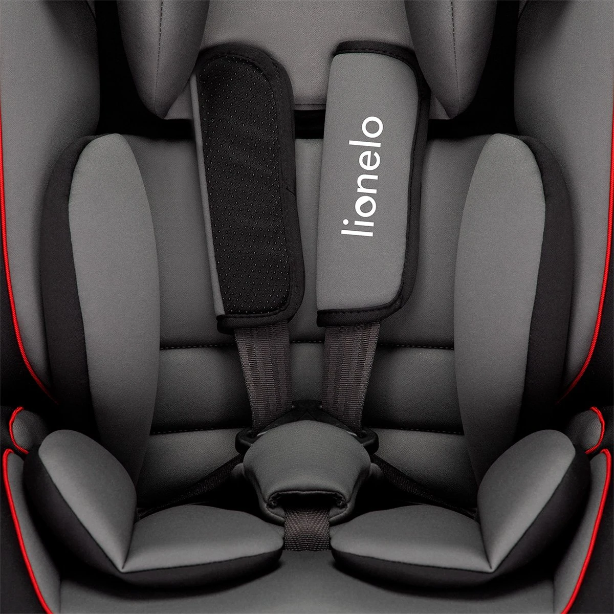 Lionelo Levi Simple - Autostoeltje - 5-punts Gordel - Wasbare Dri-Seat - Tot 36kg 9 Lionelo Levi Simple - Autostoeltje - 5-punts Gordel - Wasbare Dri-Seat - Tot 36kg - Afbeelding 7
