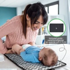 Brisby Slijtvaste Luiertas – Verzorgingstas - Two Tone Zwart En Donkergrijs - Inclusief Verschoonmatje - Isoleervakken - Met Geïntegreerde Kinderwagen Haken -Winkel Voor Babyproducten 1200x1200 2347