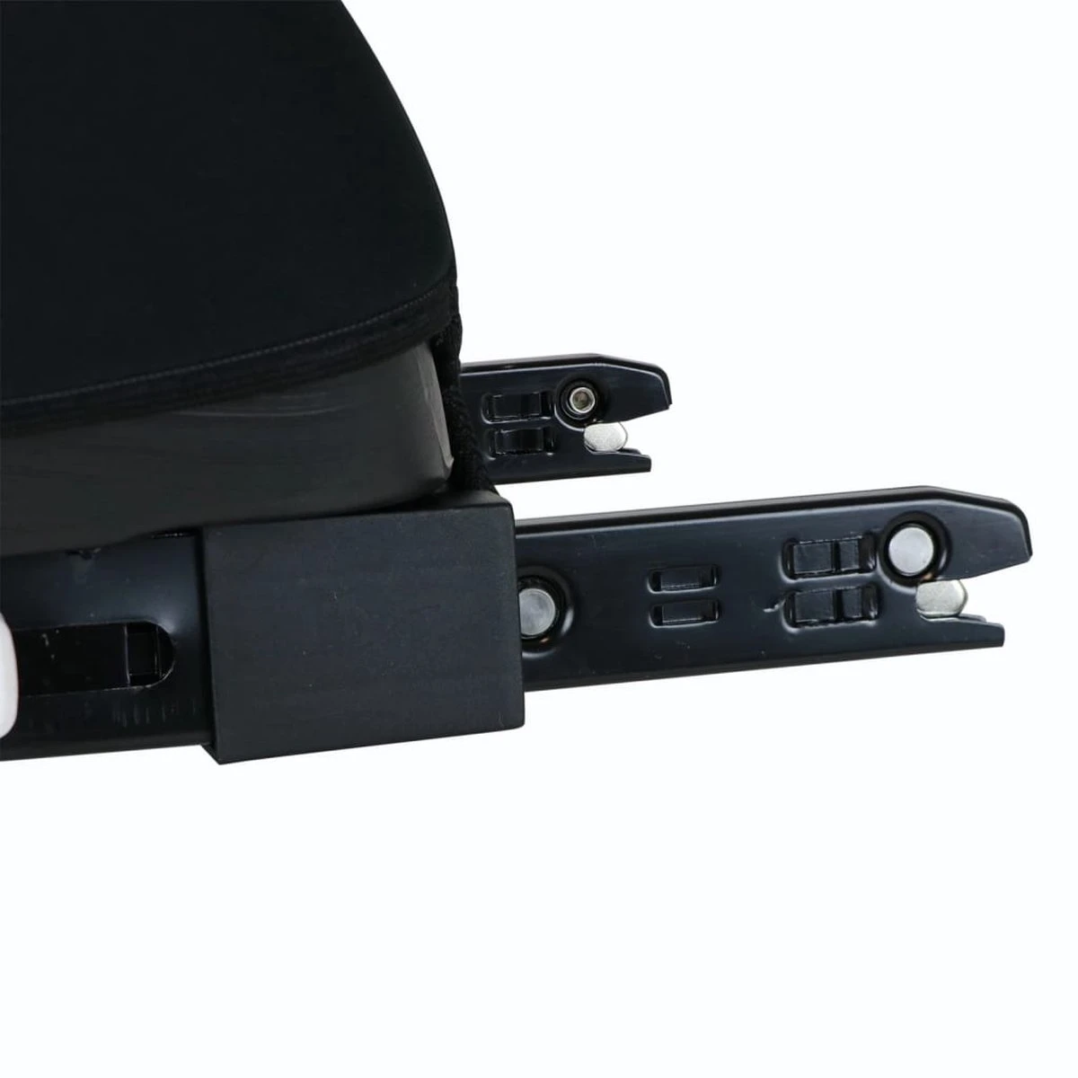 Carkids Auto Zitverhoger Zwart En Rood | Autostoel Groep 3 Met Isofix | Kinderen Vanaf 125 Cm | 22-36 Kg 4 Carkids Auto Zitverhoger Zwart En Rood | Autostoel Groep 3 Met Isofix | Kinderen Vanaf 125 Cm | 22-36 Kg - Afbeelding 2