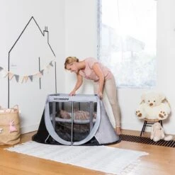 AeroMoov Instant Travel Cot Reisbed - Grey Rock -Winkel Voor Babyproducten 1200x1200 2579