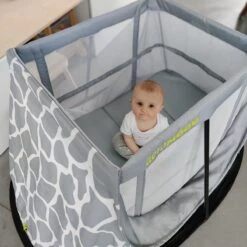 AeroMoov Instant Travel Cot Reisbed - Giraph Sky -Winkel Voor Babyproducten 1200x1200 2609