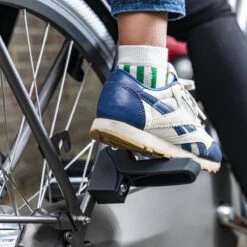 Qibbel 6+ Junior Fietsstoeltje Achter - Legergroen Met Zwart Kussentje -Winkel Voor Babyproducten 1200x1200 2724