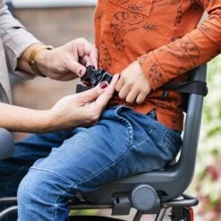 Qibbel 6+ Junior Fietsstoeltje Achter - Legergroen Met Zwart Kussentje -Winkel Voor Babyproducten 1200x1200 2726