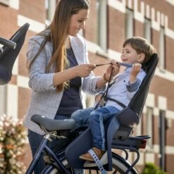 Qibbel Air Fietsstoeltje Achter Bagagedrager Bevestiging - Black -Winkel Voor Babyproducten 1200x1200 2738