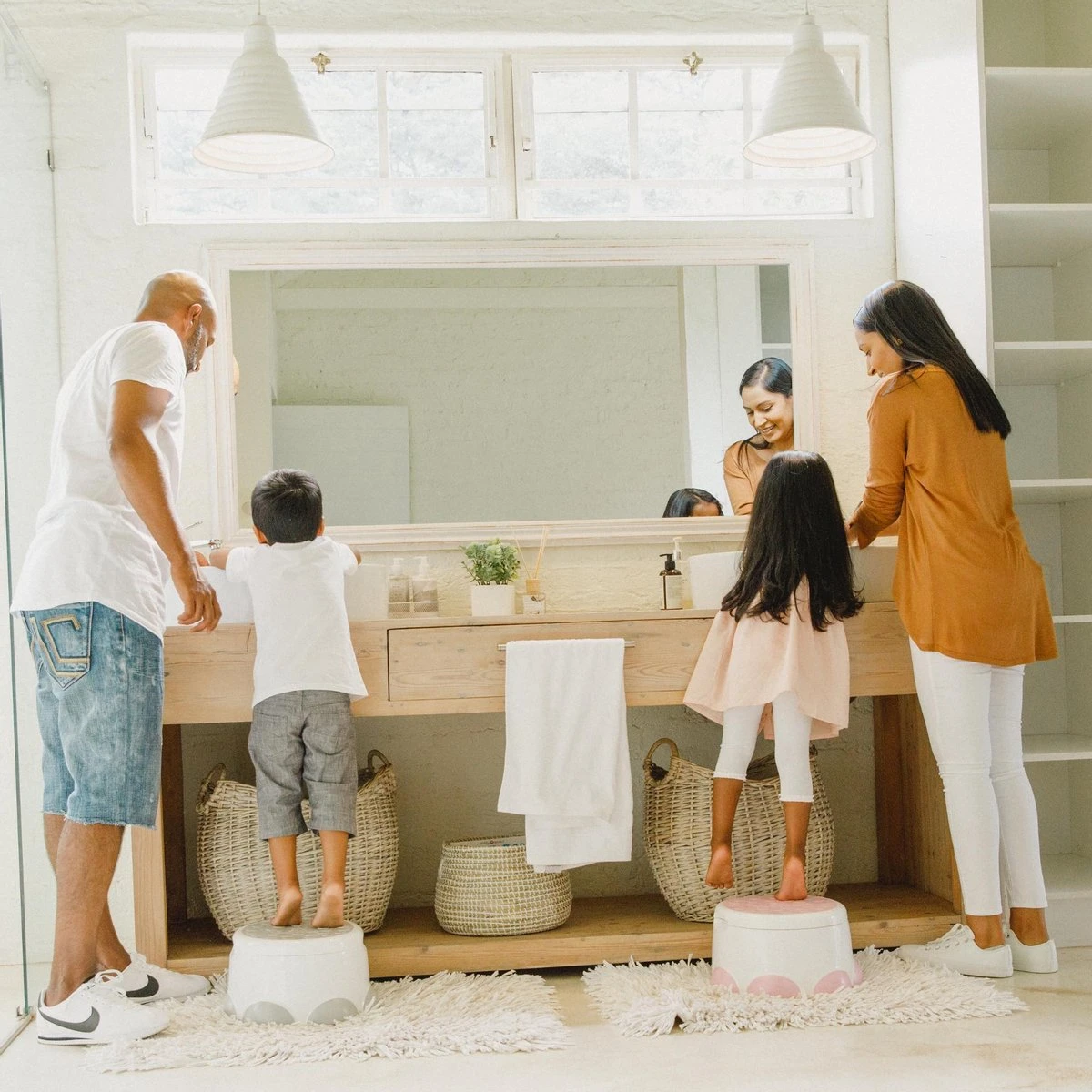 Bumbo Step 'n Potty Powder Blue -Toilet Trainer- Brilverkleiner Met Opstapje -Toilet Bril Zitje - 3 In 1 WC Potje - WC Verkleiner - WC Zindelijkheids Training Voor Jongens/Meisjes - Urinoirs Voor Kind/Peuter Van 2 Tot 7 Jaar - Wit Met Blauw 7 Bumbo Step 'n Potty Powder Blue -Toilet Trainer- Brilverkleiner Met Opstapje -Toilet Bril Zitje - 3 In 1 WC Potje - WC Verkleiner - WC Zindelijkheids Training Voor Jongens/Meisjes - Urinoirs Voor Kind/Peuter Van 2 Tot 7 Jaar - Wit Met Blauw - Afbeelding 5