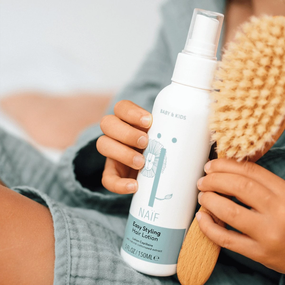 Naïf Easy Styling Haarlotion - Baby En Kind - 150ml - Met Natuurlijke Ingrediënten 8 Naïf Easy Styling Haarlotion - Baby En Kind - 150ml - Met Natuurlijke Ingrediënten - Afbeelding 6