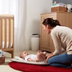 Tommee Tippee Simplee Sangenic Luieremmer, Milieuvriendelijker Systeem, Inclusief 1 Navulcassette Met Duurzaam Geproduceerde Antibacteriële GREENFILM, Grijs -Winkel Voor Babyproducten 1200x1200 789