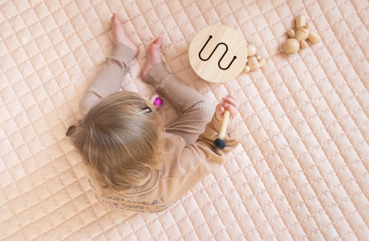 Love By Lily - Groot Baby Speelkleed - Rosy Sky - 200x150cm 4 Love By Lily - Groot Baby Speelkleed - Rosy Sky - 200x150cm - Afbeelding 2