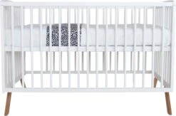 Prénatal Ledikant Met Schuine Poten - Wit Babybed - Babykamer Accessoires - 60x120cm -Winkel Voor Babyproducten 1200x794 2