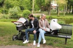 Dooky Universal Cover Zonnescherm Kinderwagen - Dandelion -Winkel Voor Babyproducten 1200x799 79