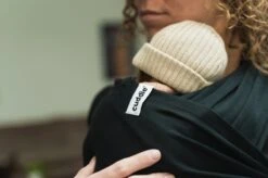 Cuddie Baby Draagdoek - Premium Organic Baby Draagdoek Gemaakt Van Bio Katoen - Newborns Tot 15 Kg - Baby Cadeau - Met Wenskaart - Zwart -Winkel Voor Babyproducten 1200x799 93