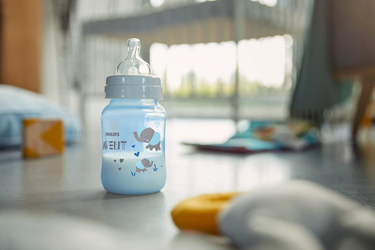 Philips Avent Anti-colic SCF821/15 - Babyfles (260 Ml) - 1 Stuk - Blauw 7 Philips Avent Anti-colic SCF821/15 - Babyfles (260 Ml) - 1 Stuk - Blauw - Afbeelding 5