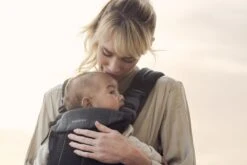 BabyBjörn Draagzak Harmony - 3D Mesh - Zwart -Winkel Voor Babyproducten 1200x800 317