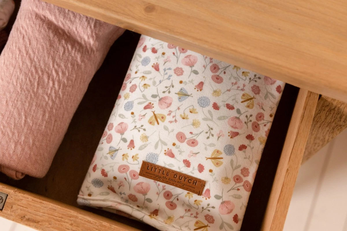 Little Dutch Luieretui Flowers & Butterflies 7 Little Dutch Luieretui Flowers & Butterflies - Afbeelding 5