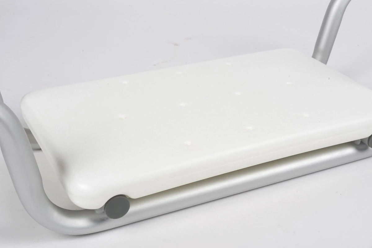 Vivamore Badzitje - Badstoeltje Tot Max. 150 KG - 74 X 23 X 18 CM - Badkruk - Anti-Slip Poten - Stevig Frame - Wit 7 Vivamore Badzitje - Badstoeltje Tot Max. 150 KG - 74 X 23 X 18 CM - Badkruk - Anti-Slip Poten - Stevig Frame - Wit - Afbeelding 5