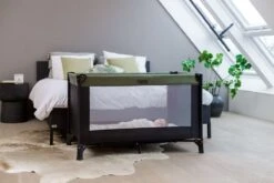 Qute Campingbed Q-sleep Olijfgroen/zwart -Winkel Voor Babyproducten 1200x800 383