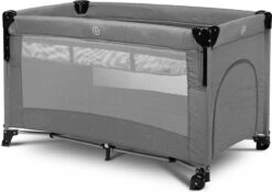 Reisbedje Met Wielen - Logeerbed - Vakantie Bed - Campingbedje - Drop Down Side -Winkel Voor Babyproducten 1200x849 4