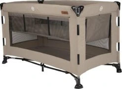Reisbed Novi Baby® Nora Luxe Sand/Black -Winkel Voor Babyproducten 1200x879 1