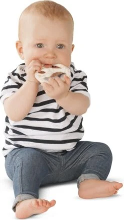 Sophie De Giraf - So Pure - Bijtring - Rond - Wit 8 Sophie De Giraf - So Pure - Bijtring - Rond - Wit -Winkel Voor Babyproducten 676x1200 1