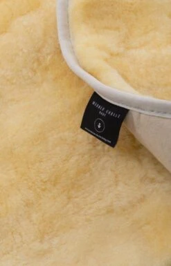 Werner Christ Lamsvacht TREND - Voor In De Kinderwagen, Buggy Of Wiegje - Schapenvacht -Winkel Voor Babyproducten 769x1200 3