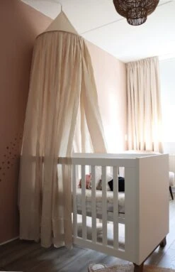 Deryan Baby Klamboe Vintage 245cm - Kinderklamboe - Hemeltje- Nougat 25 Deryan Baby Klamboe Vintage 245cm - Kinderklamboe - Hemeltje- Nougat -Winkel Voor Babyproducten 774x1200 1