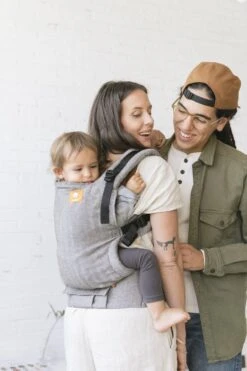 Tula Draagzak Free To Grow - Linen Ash -Winkel Voor Babyproducten 799x1200 104