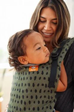 Tula Free To Grow Emerge Ergonomische Draagzak - Vanaf ‘geboorte’ Te Gebruiken - Makkelijk Verstelbaar - Comfortabel Voor Ouder En Kind -Winkel Voor Babyproducten 799x1200 123