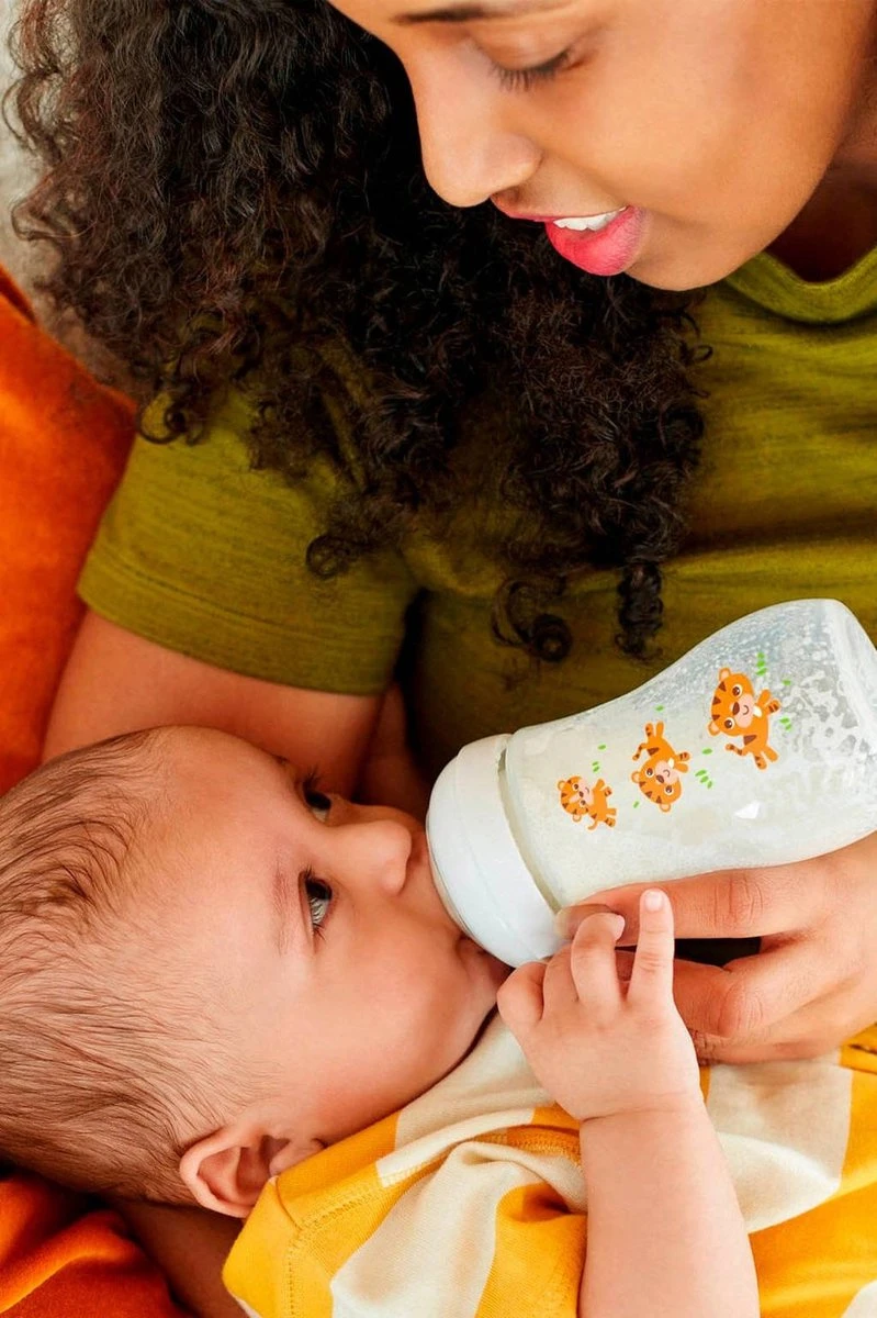 Philips Avent Natural Babyfles - SCF070/20 Babyfles (1m+) Voor Langzame Toevoer - 1x 5 Philips Avent Natural Babyfles - SCF070/20 Babyfles (1m+) Voor Langzame Toevoer - 1x - Afbeelding 3