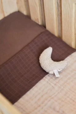 Jollein Rammelaar Moon - Nougat -Winkel Voor Babyproducten 799x1200 57