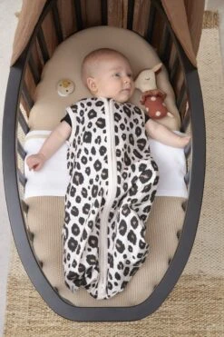 Meyco Leopard Baby Slaapzak - 60cm - Sand Melange -Winkel Voor Babyproducten 800x1200 202