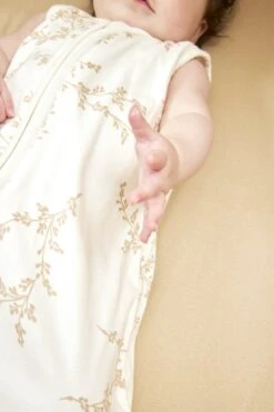 Meyco Branches Baby Slaapzak - 70cm - Sand -Winkel Voor Babyproducten 800x1200 206