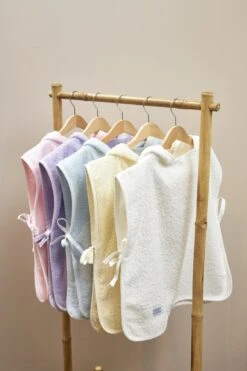 Meyco Badponcho Basic Badstof - 1-3 Jaar - Lichtroze -Winkel Voor Babyproducten 800x1200 76