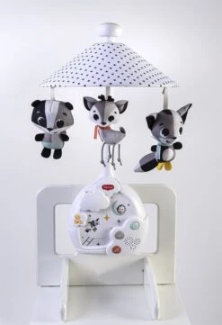 Tiny Love Magical Night 3-in-1 Muziekmobiel Met Projector - Magical Tales - Zwart/Wit -Winkel Voor Babyproducten 820x1200 3