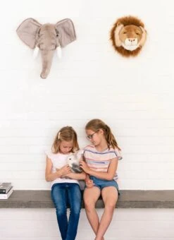 Wild & Soft - Trophy Olifant Licht George - Dierenkop -Winkel Voor Babyproducten 872x1200 4