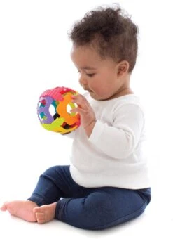 Playgro Shake Rattle And Roll Ball -Winkel Voor Babyproducten 873x1200 7