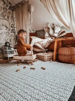 Love By Lily - Groot Speelkleed Baby - Little Dot - Stippen - 200x150 - Speelmat Binnen En Buiten - Speelmat Baby 24 Love By Lily - Groot Speelkleed Baby - Little Dot - Stippen - 200x150 - Speelmat Binnen En Buiten - Speelmat Baby -Winkel Voor Babyproducten 900x1200 24