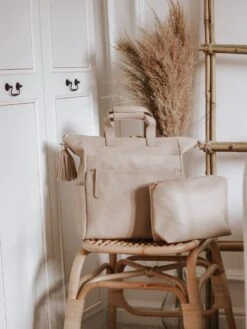 Merkloos Lederen Luiertas Rugzak - Baby Luiertas - Luiertas Verzorgingstas - Buggy Tas - Kindertas - Toilettas Heren - Toilettas Dames - Tas - Baby Verzorgingstas - Baby Bag Rugzak - Handtas - Kinderwagentas - Reistas - Toilettas - Baby - Newborn - Born New -Winkel Voor Babyproducten 900x1200 38