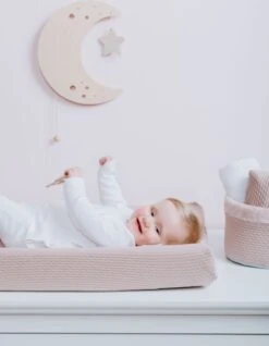 Baby's Only Houten Wandlamp Babykamer & Kinderkamer - Maan - Wonder - Bruin - FSC-keurmerk - Duurzame Ledverlichting - 25.000 Branduren - Eenvoudig Aan De Muur Te Bevestigen -Winkel Voor Babyproducten 933x1200 3