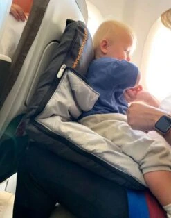 Deryan AirTraveller Vliegtuigbedje - Reiskussen Met Matras - Compact Opgevouwen -Winkel Voor Babyproducten 943x1200 5