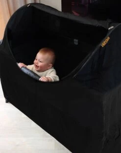 Deryan Luxe Campingbed Klamboe - Ledikant Klamboe - Pop Up Night Cover - Donkere Slaapstimulans -Winkel Voor Babyproducten 952x1200 2